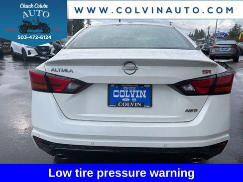 New 2025 Nissan Altima 2.5 SR w/ SR Premium Package image 10