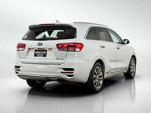 Used 2017 Kia Sorento SX AWD/4WD image 6