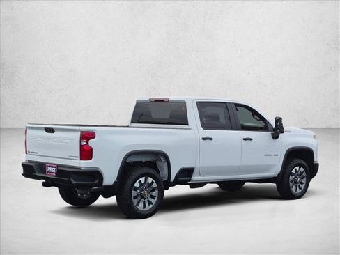 Used 2026 Chevrolet Silverado 2500 Custom w/ Custom Value Package AWD/4WD image 5