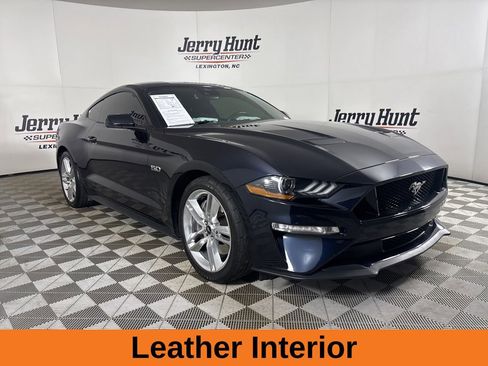 Used 2021 Ford Mustang GT Premium w/ Equipment Group 401A RWD image 5