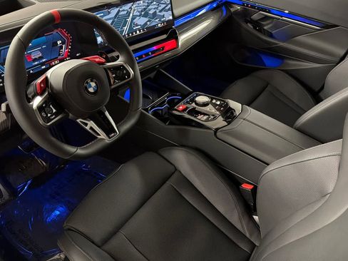 New 2026 BMW M5 w/ Executive Package image 11