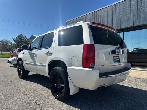 Used 2014 Cadillac Escalade Platinum AWD/4WD image 10