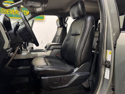 Used 2020 Ford F350 Lariat w/ Lariat Value Package AWD/4WD image 13