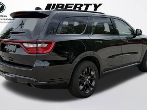 Used 2025 Dodge Durango R/T AWD/4WD image 5