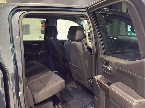 Used 2020 Chevrolet Silverado 1500 LT Trail Boss image 14