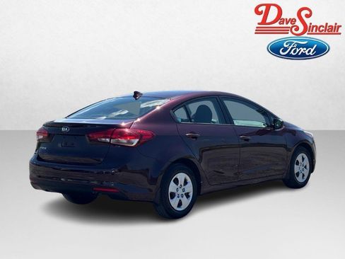 Used 2018 Kia Forte LX FWD image 7