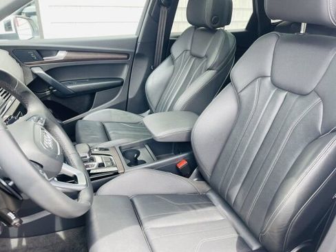 Used 2023 Audi Q5 2.0T Premium w/ Convenience Package AWD/4WD image 8