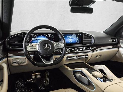 Used 2023 Mercedes-Benz GLS 450 4MATIC image 20