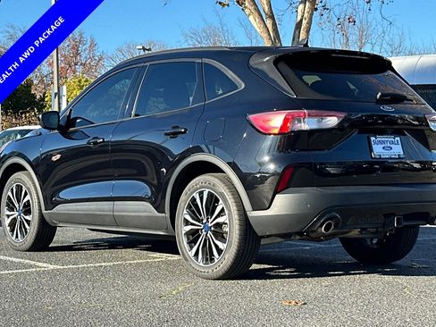 Certified 2022 Ford Escape SEL w/ SEL Stealth AWD Package image 6