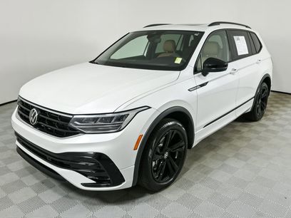 Used 2023 Volkswagen Tiguan SE R-Line