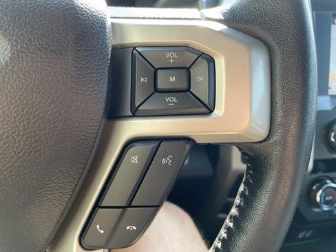 Used 2019 Ford F150 Lariat w/ Trailer Tow Package AWD/4WD image 22
