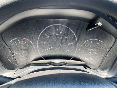 Used 2019 Honda HR-V LX image 12