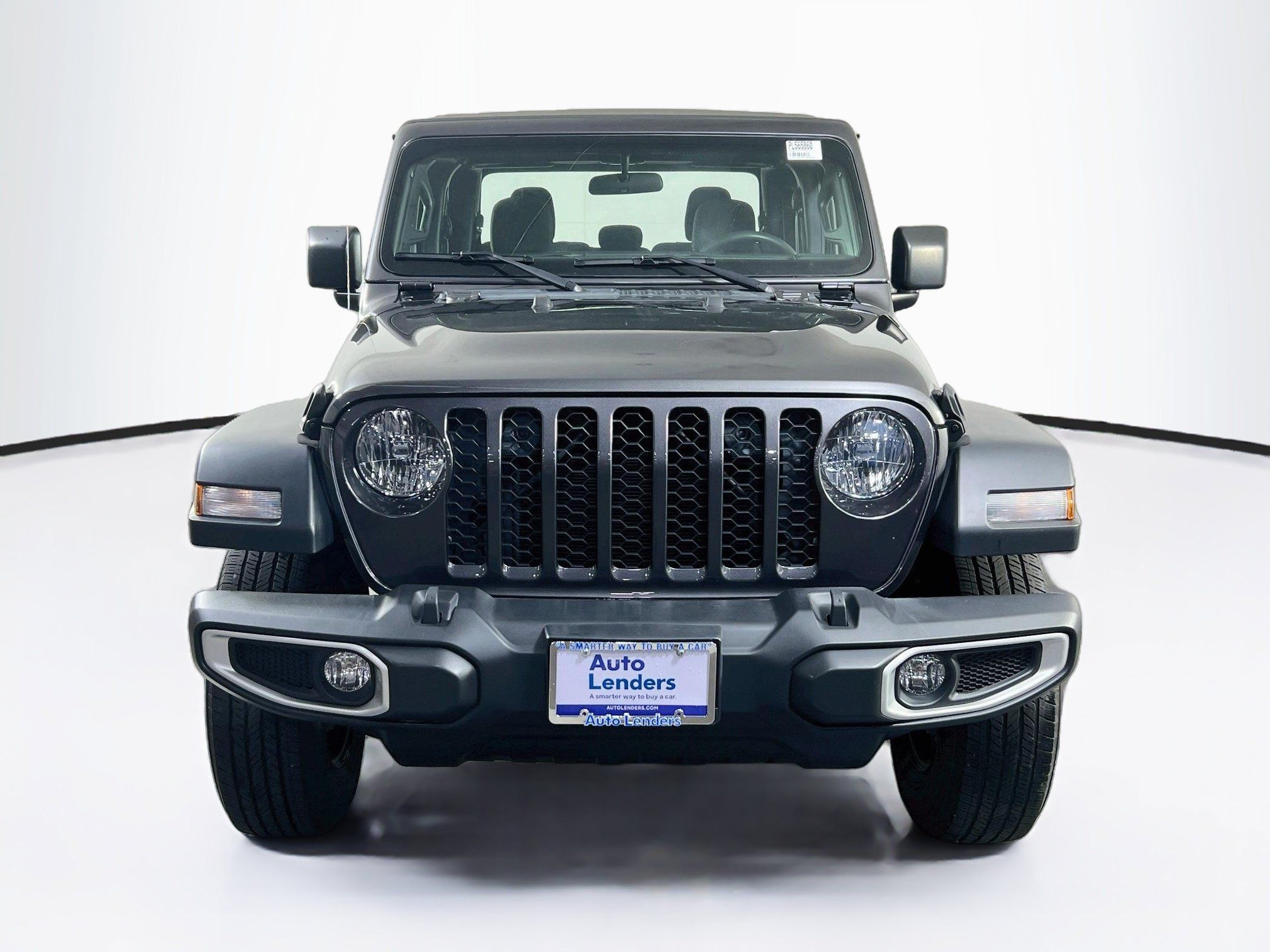 Used 2023 Jeep Gladiator Sport AWD/4WD image 2