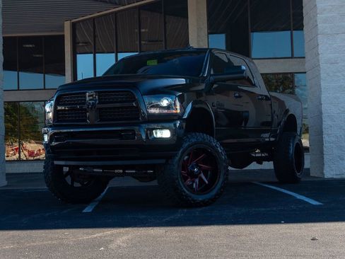 Used 2016 RAM 3500 Laramie image 12