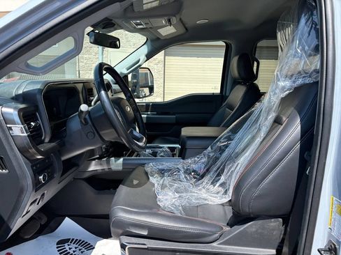 Used 2024 Ford F350 Lariat w/ Lariat Ultimate Package AWD/4WD image 16