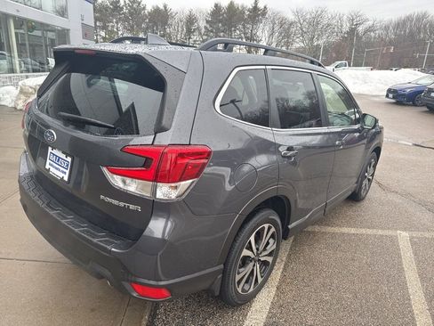 Used 2023 Subaru Forester Limited image 2
