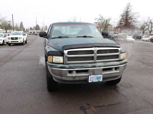 Used 1998 Dodge Ram 1500 Truck 2dr Club Cab 139 WB 4WD image 3