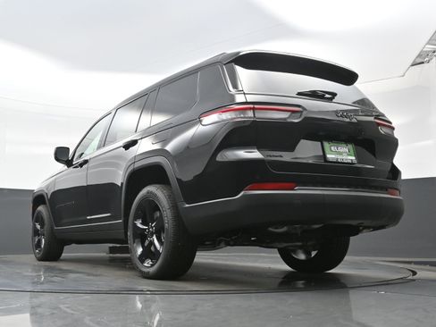 New 2025 Jeep Grand Cherokee L Altitude image 14