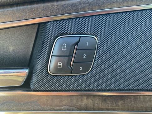 Used 2020 Lincoln Nautilus Reserve image 12