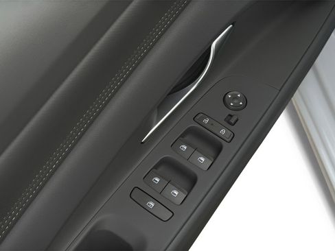 Certified 2025 Hyundai Elantra Sport image 17