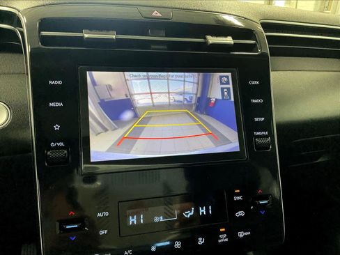 Used 2022 Hyundai Tucson SEL w/ Convenience + Premium Package image 19