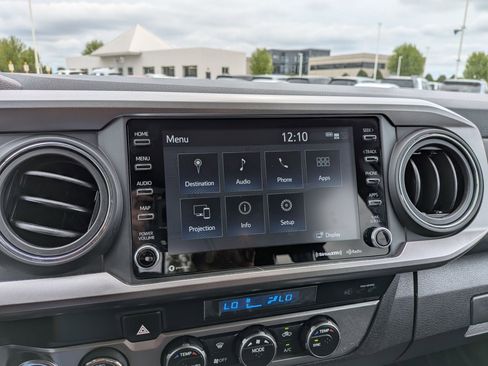 Used 2023 Toyota Tacoma 4x4 Double Cab w/ Trail Edition image 17