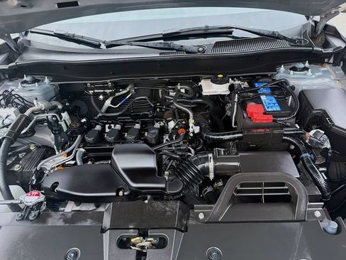 Used 2025 Honda CR-V LX image 35