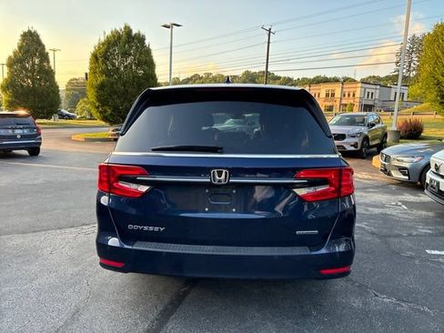 Used 2024 Honda Odyssey Touring image 5