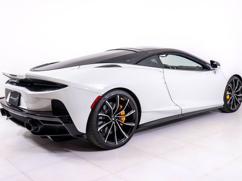 Used 2025 McLaren GTS RWD image 5
