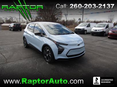 Used 2022 Chevrolet Bolt LT w/ Infotainment Package