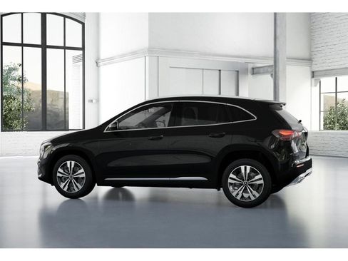 New 2026 Mercedes-Benz GLA 250 4MATIC image 32