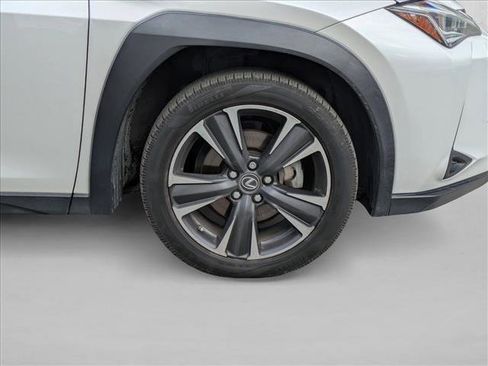 Used 2019 Lexus UX 200 UX 200 image 9