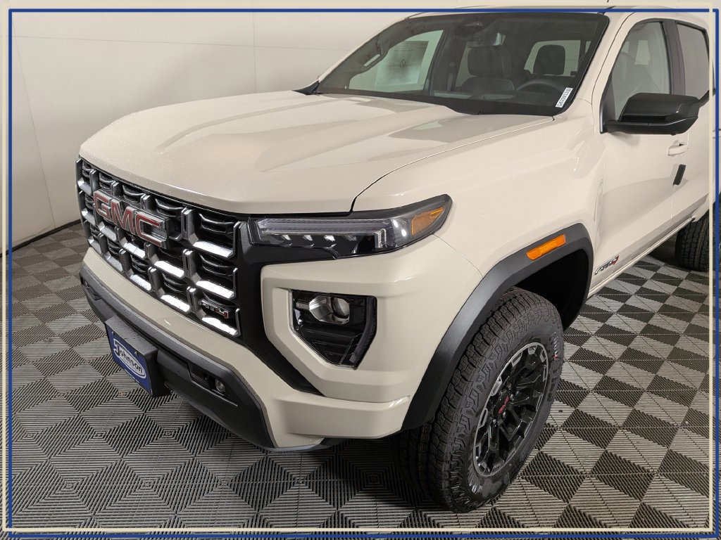 New 2026 GMC Canyon AT4 w/ Technology Plus Package AWD/4WD image 9