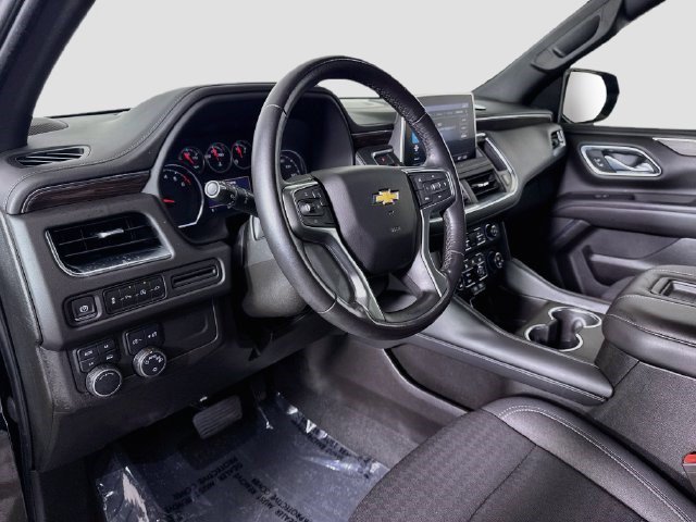 Used 2021 Chevrolet Suburban LS AWD/4WD image 22