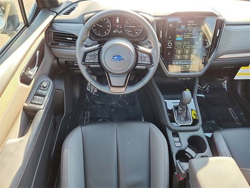 Used 2025 Subaru Forester Sport image 13