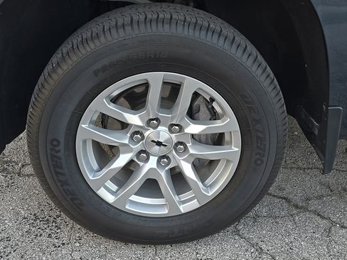 Used 2021 Chevrolet Silverado 1500 RST image 12