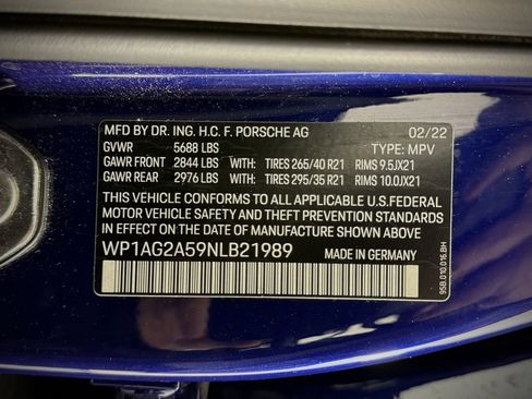 Used 2022 Porsche Macan S image 32