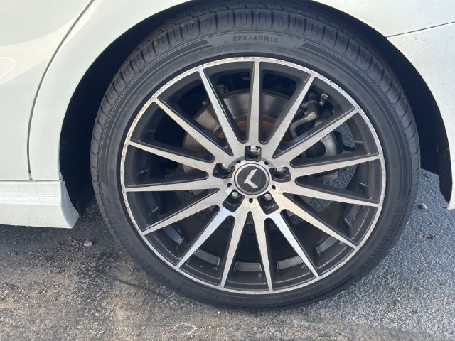 Used 2018 Mercedes-Benz CLA 250 image 9