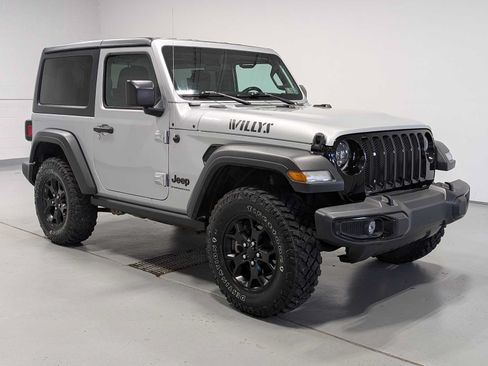 Used 2023 Jeep Wrangler Sport AWD/4WD image 6