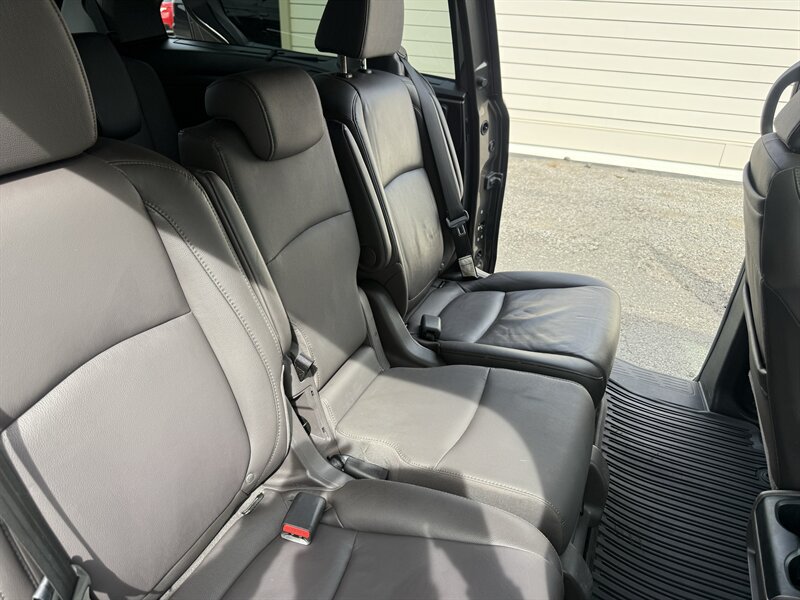 Used 2020 Honda Odyssey Touring image 30