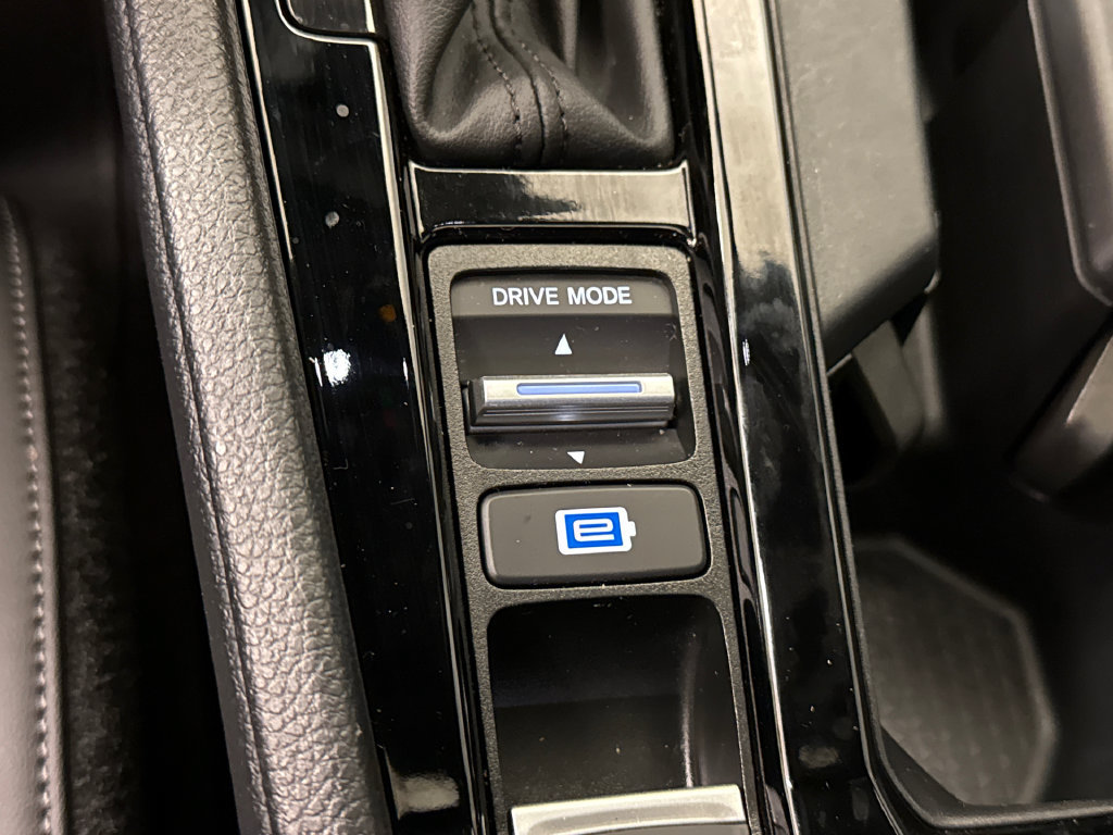 Certified 2024 Honda Accord Sport image 29