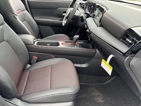 New 2025 Nissan Kicks SR w/ SR Premium Package image 20