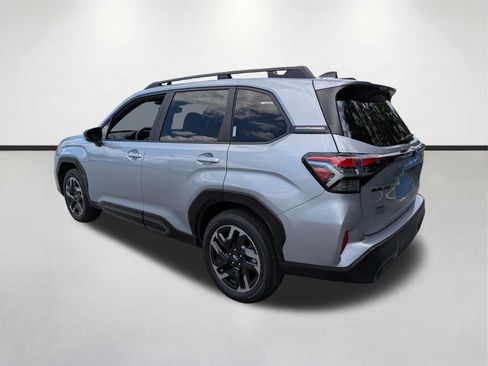 Used 2025 Subaru Forester Limited AWD/4WD image 6