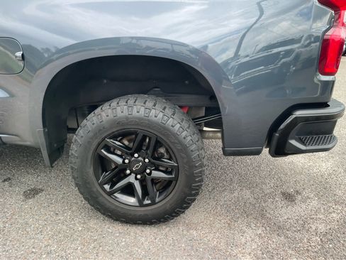 Used 2017 Chevrolet Silverado 1500 LT w/ All Star Edition AWD/4WD image 8
