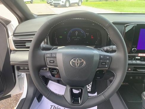 New 2026 Toyota Camry SE FWD image 15