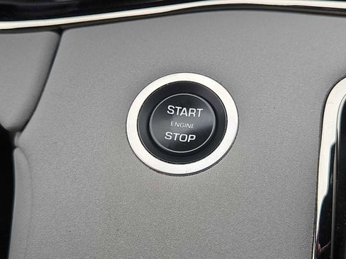 Used 2023 Land Rover Range Rover Evoque R-Dynamic SE AWD/4WD image 25