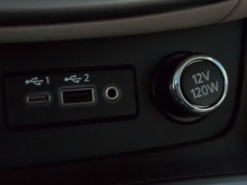 Certified 2024 Nissan Murano Platinum w/ Cargo Package FWD image 23