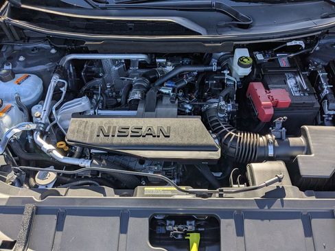 New 2026 Nissan Rogue SV image 10