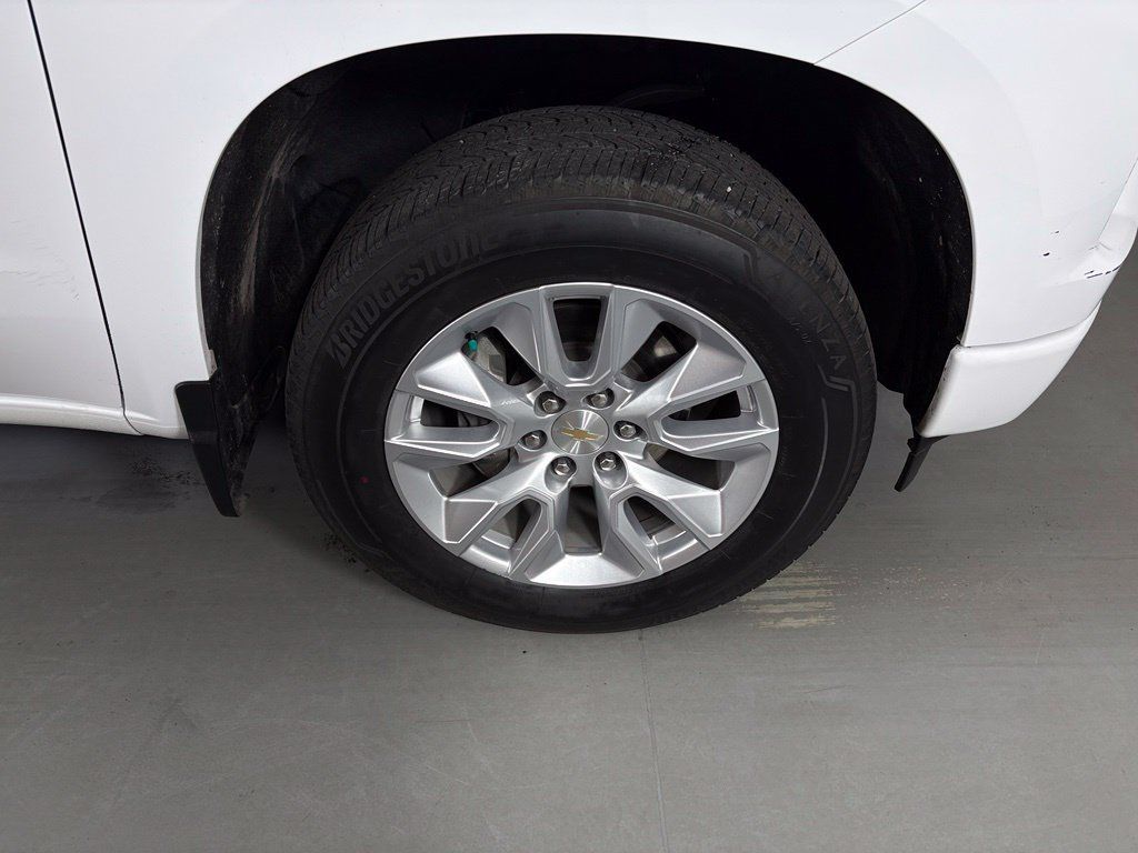 Certified 2024 Chevrolet Silverado 1500 Custom RWD image 12