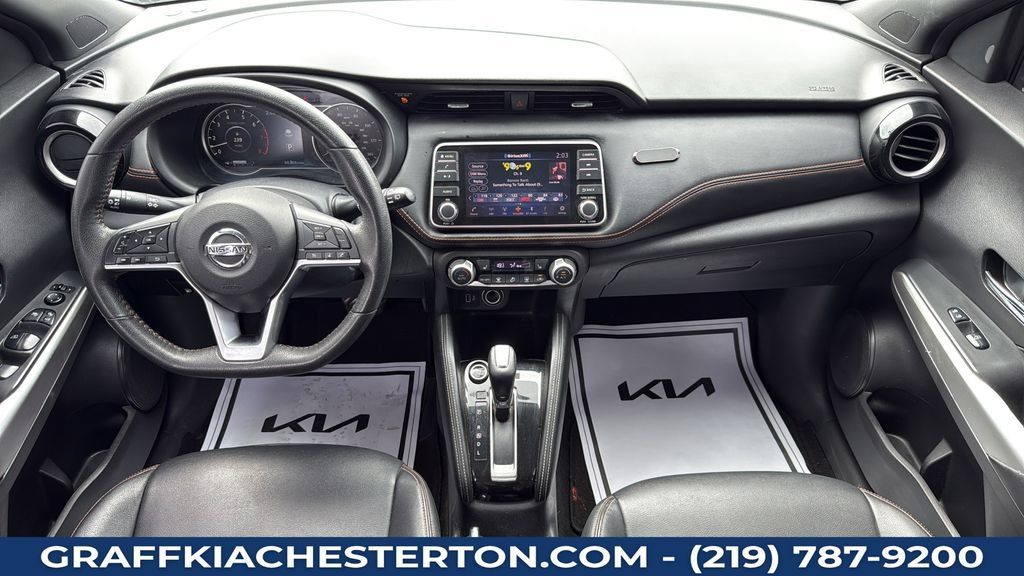 Used 2018 Nissan Kicks SR FWD image 17